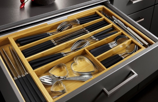 Cutlery trays